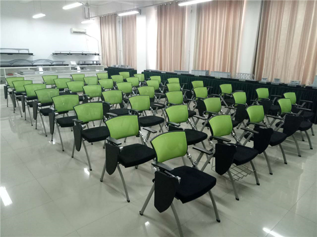 培訓椅的應用場(chǎng)景 培訓椅的應用場(chǎng)景
