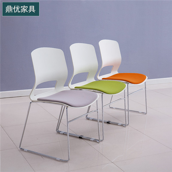 影響會(huì )議椅的主要因素是什么 影響會(huì )議椅的主要因素是什么